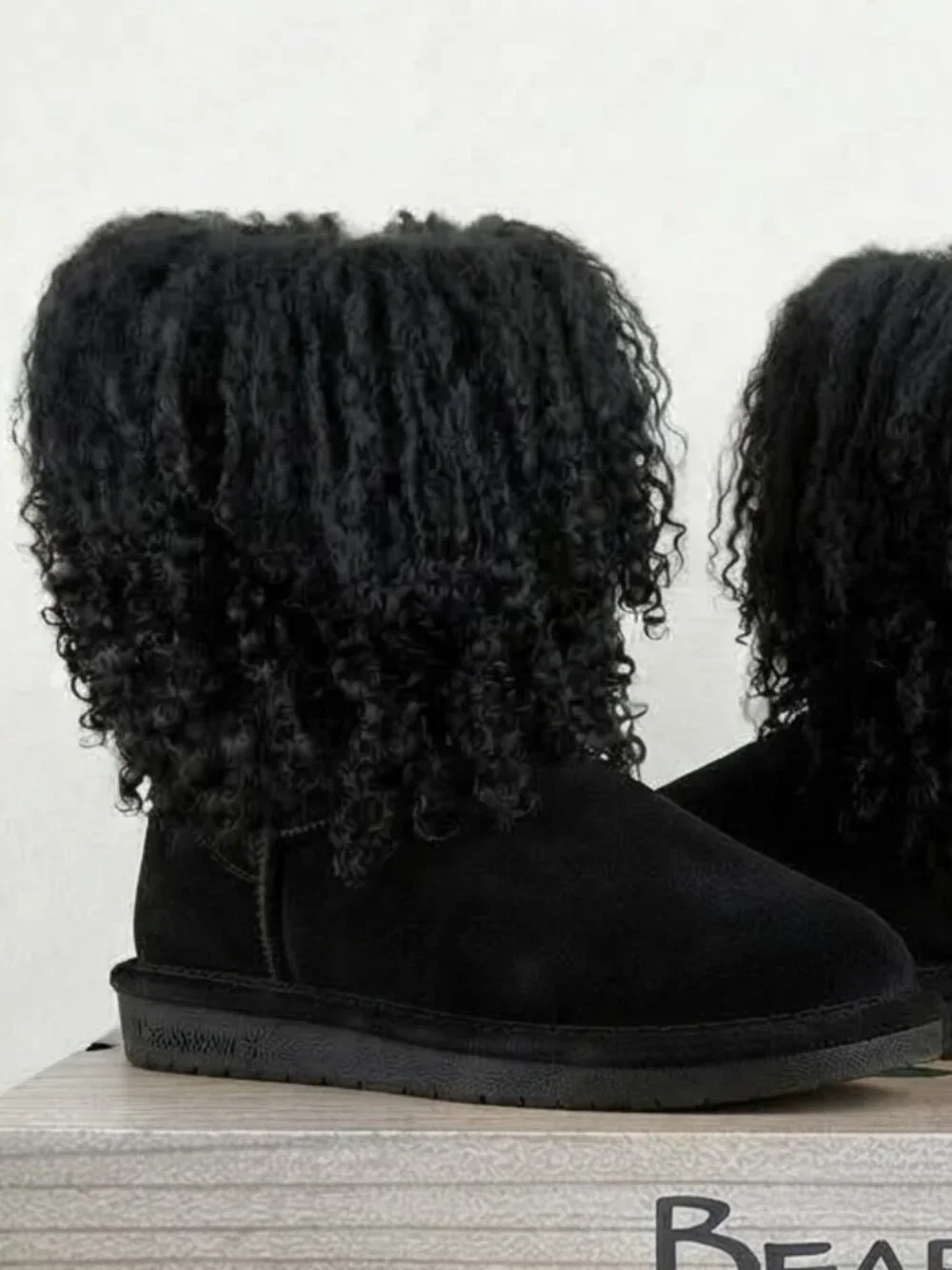 Bearpaw Boo Black Shearling Wool Lined Curly Lamb Fur Sherpa Boho Boots Sz 8 NEW